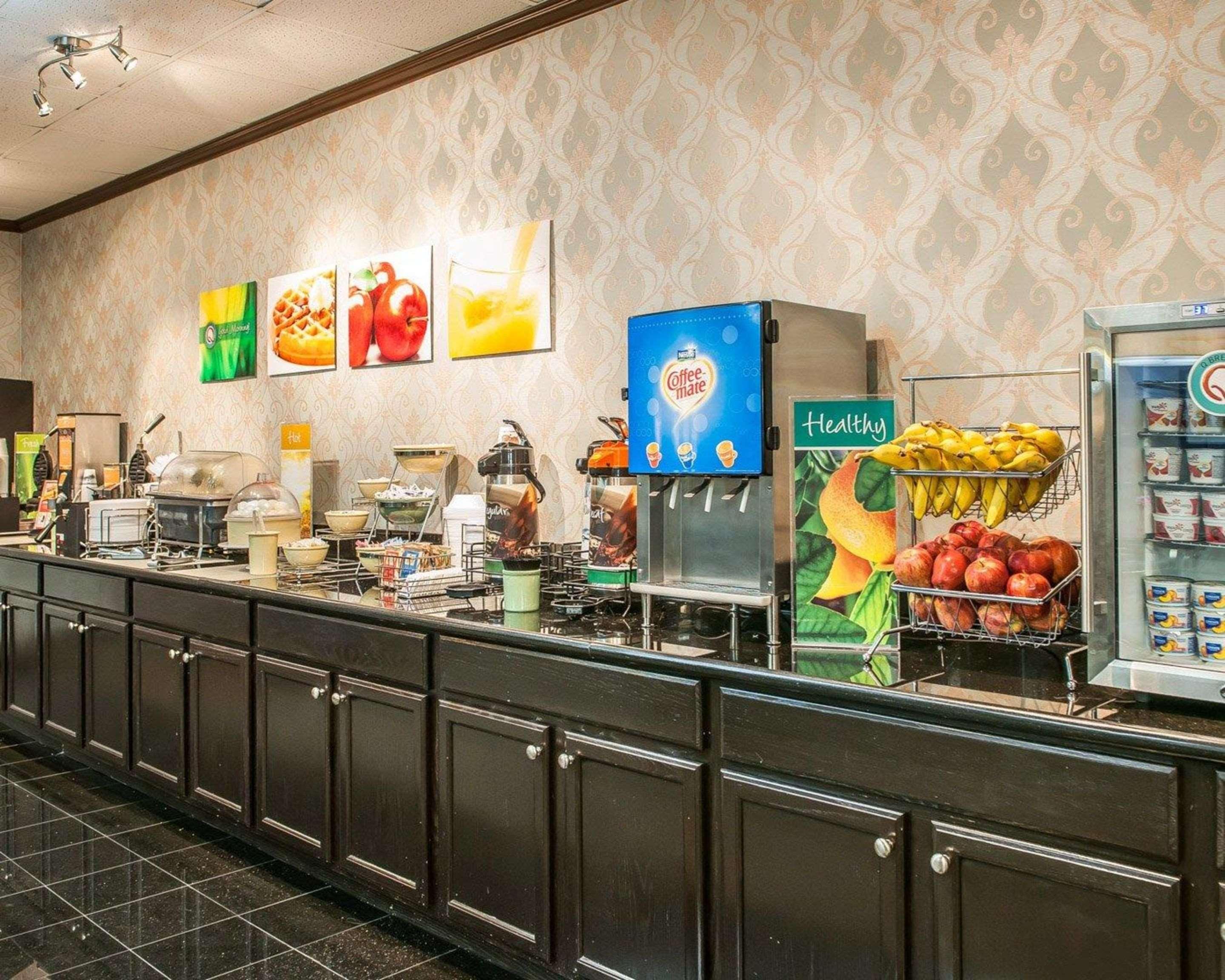 Quality Inn Terre Haute University Area מראה חיצוני תמונה