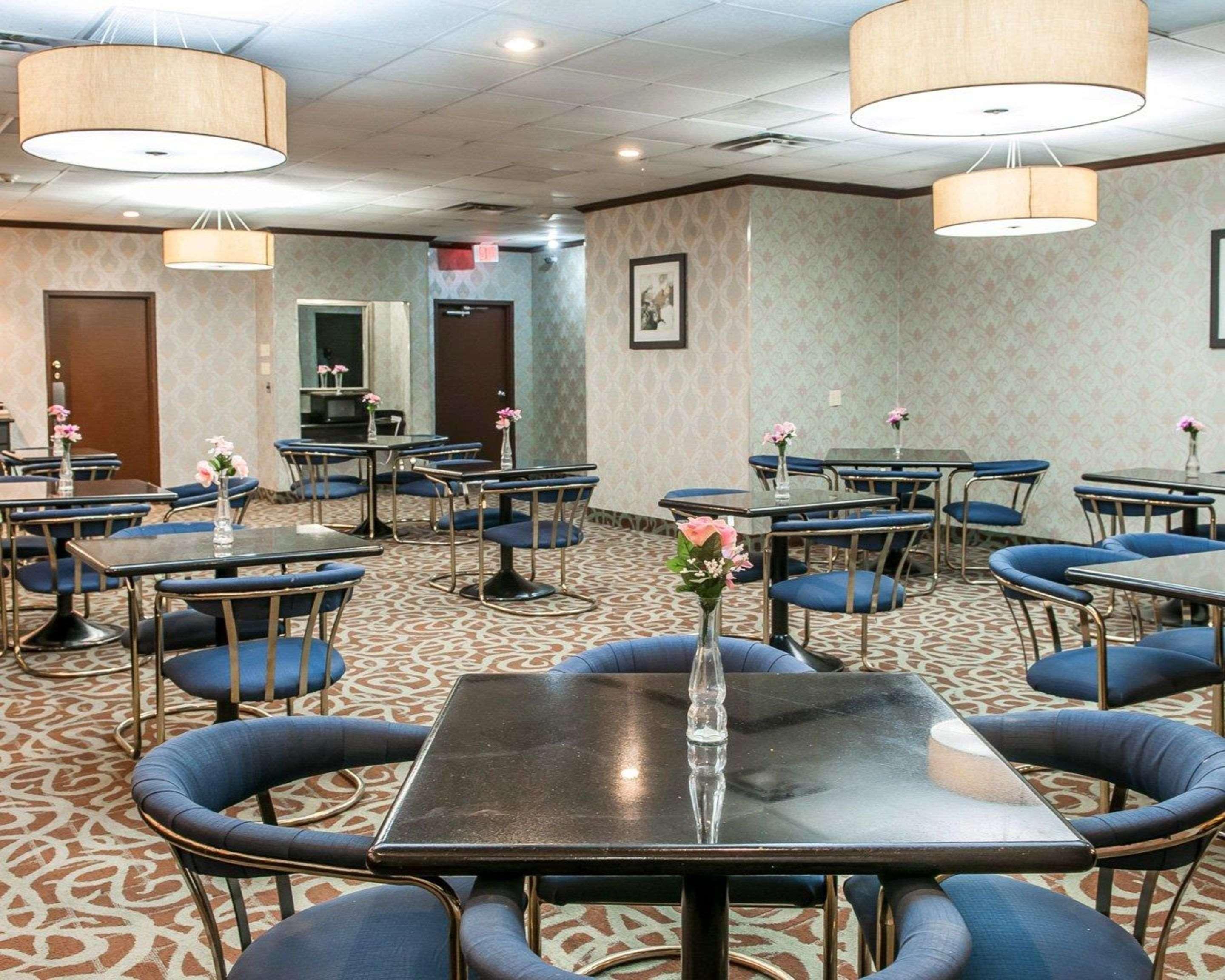 Quality Inn Terre Haute University Area מראה חיצוני תמונה
