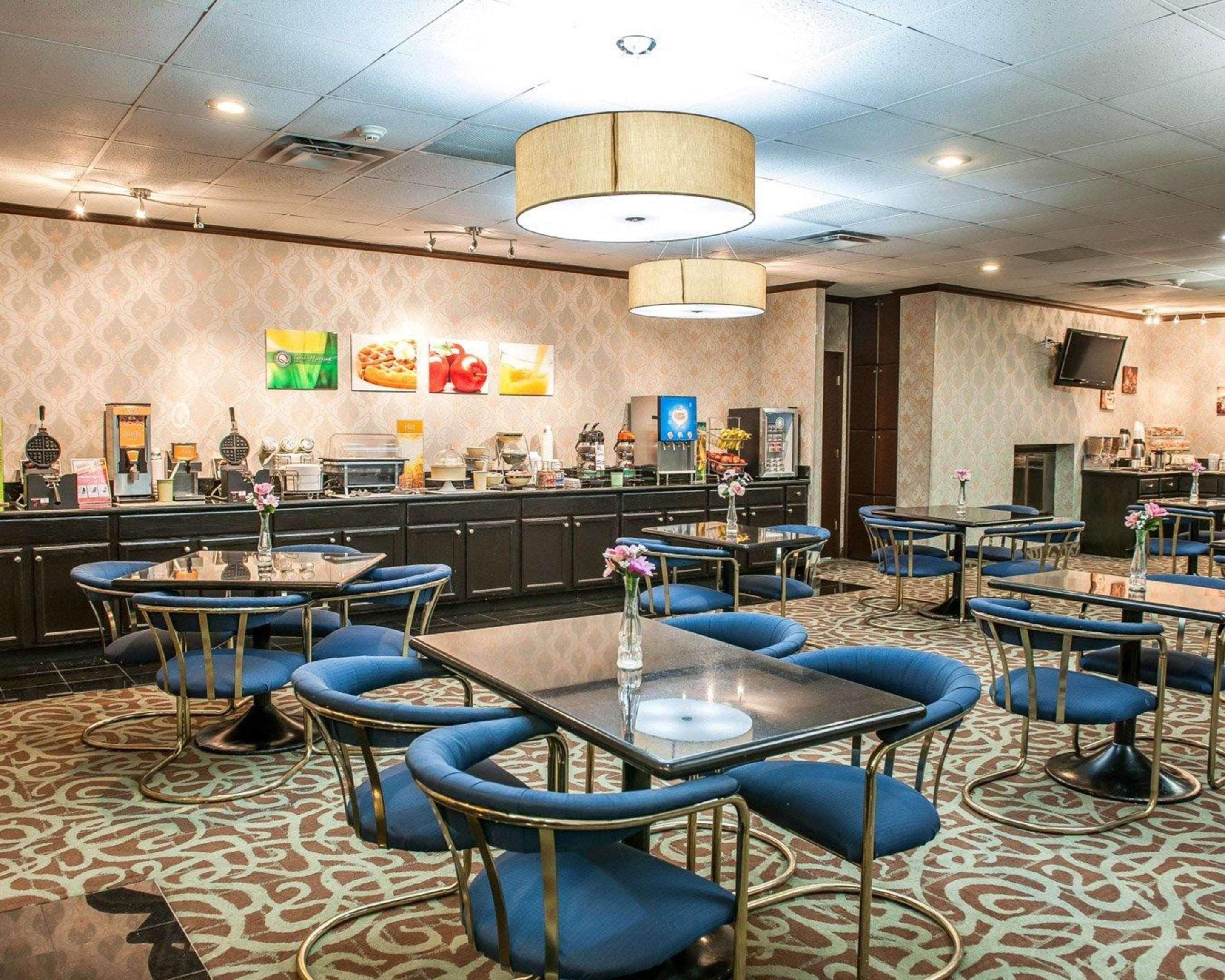 Quality Inn Terre Haute University Area מראה חיצוני תמונה
