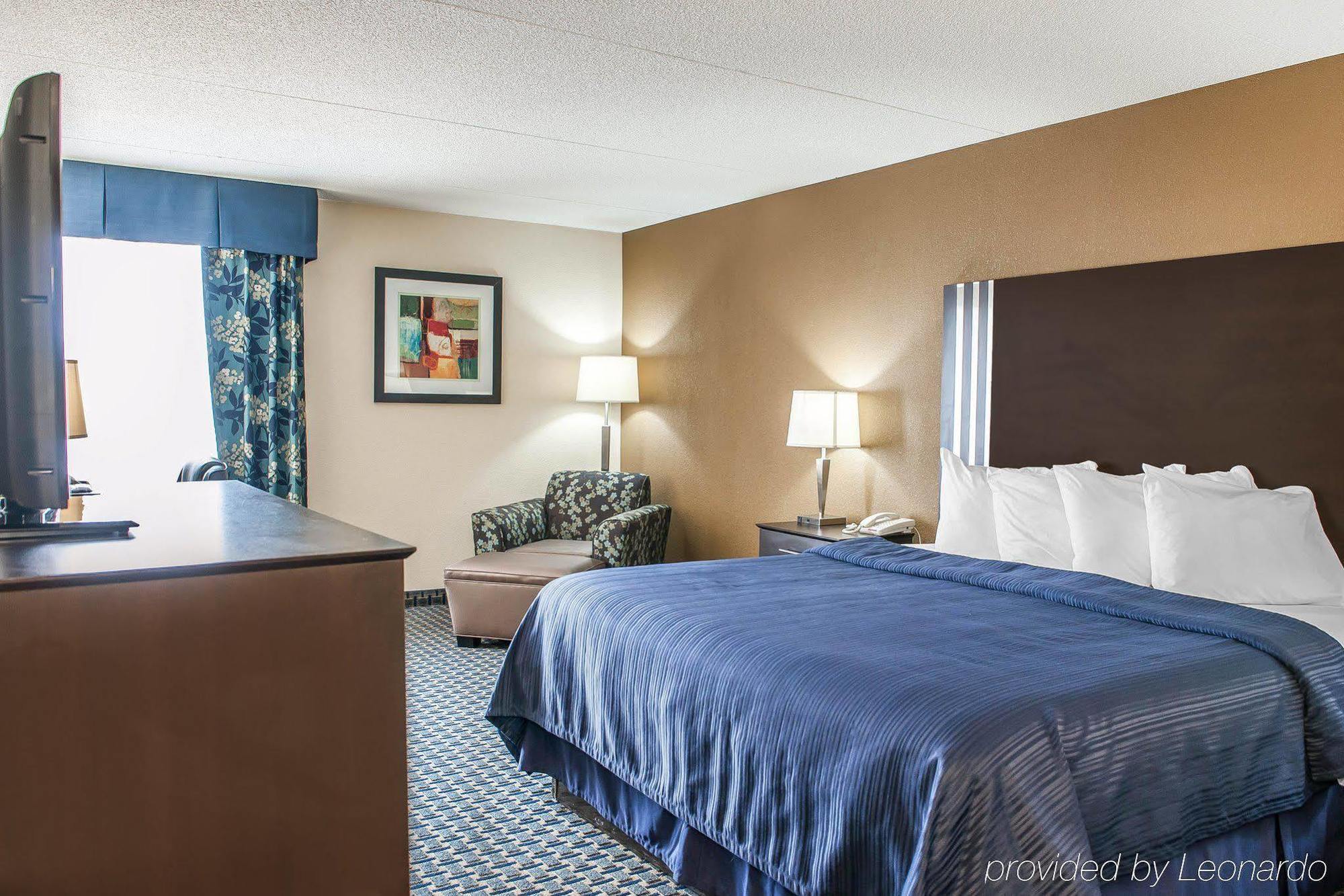 Quality Inn Terre Haute University Area מראה חיצוני תמונה